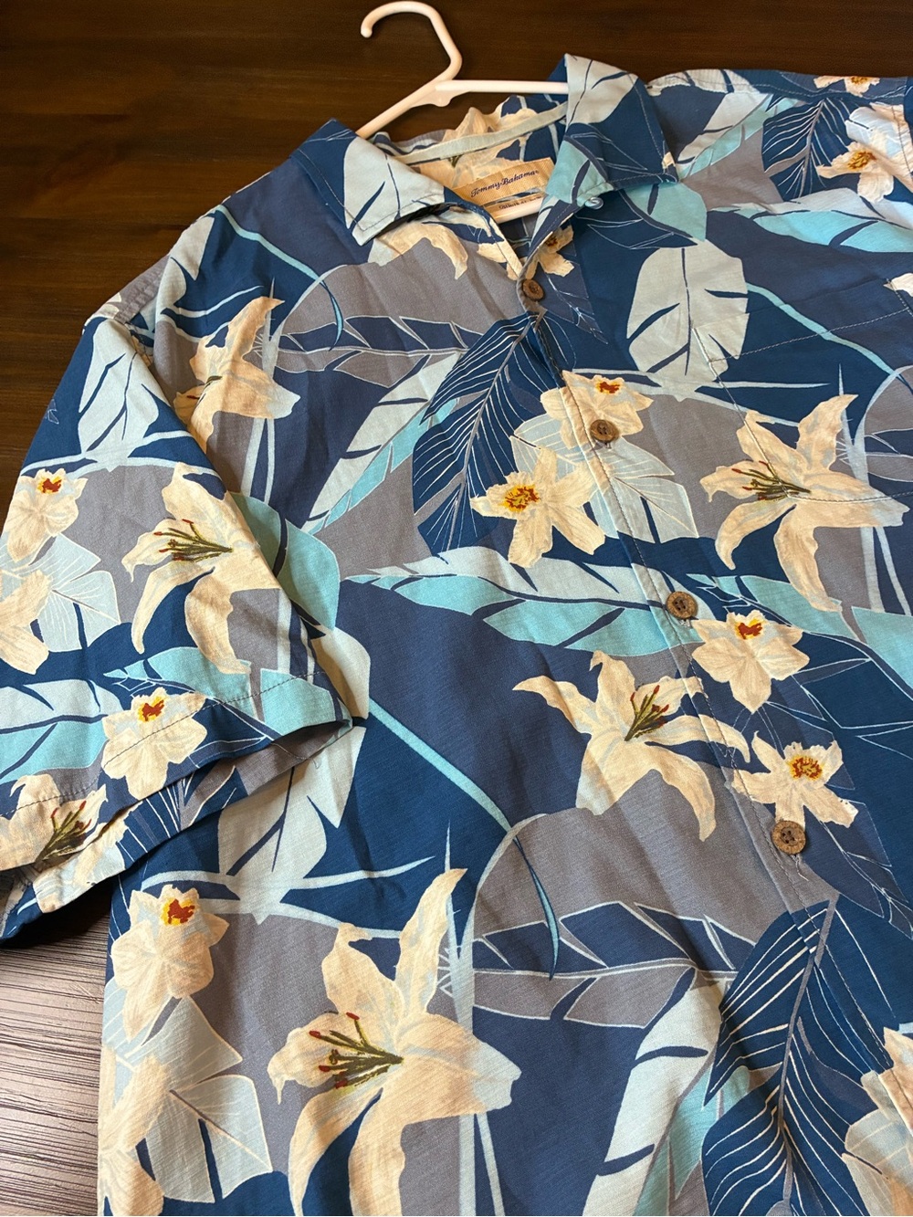 Tommy Bahama Navy and Cream Floral Button-Down Shirt